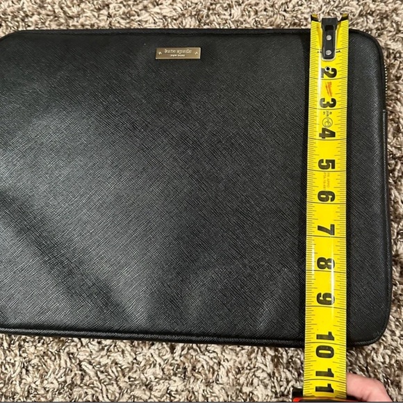Brand New!! Kate Spade Black Laptop Sleeve - Picture 9 of 10